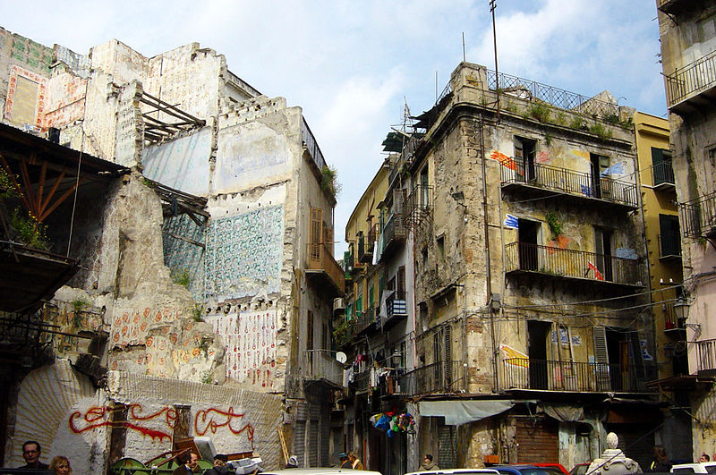 World War II damage in Palermo, Sicily. Photo courtesy Wikimedia commons (public domain).